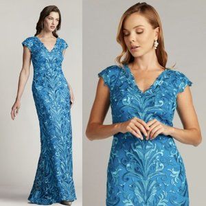 NWT Tadashi Shoji lonnie Embroidered V-Neck Long Gown Dress Ocean Blue size 6